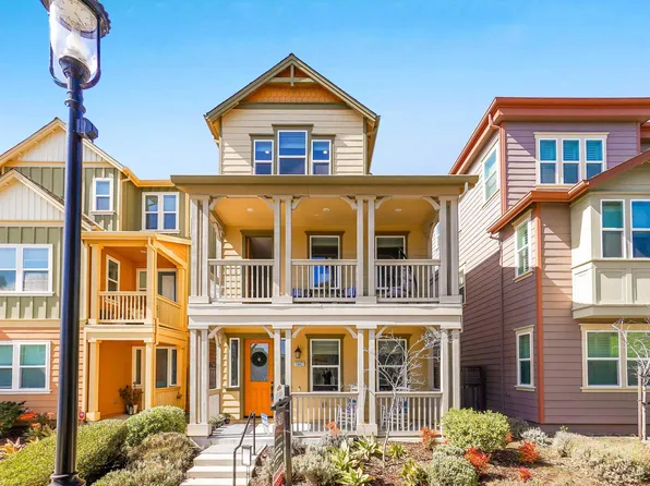 1942 Tioga Loop, Hercules, CA 94547