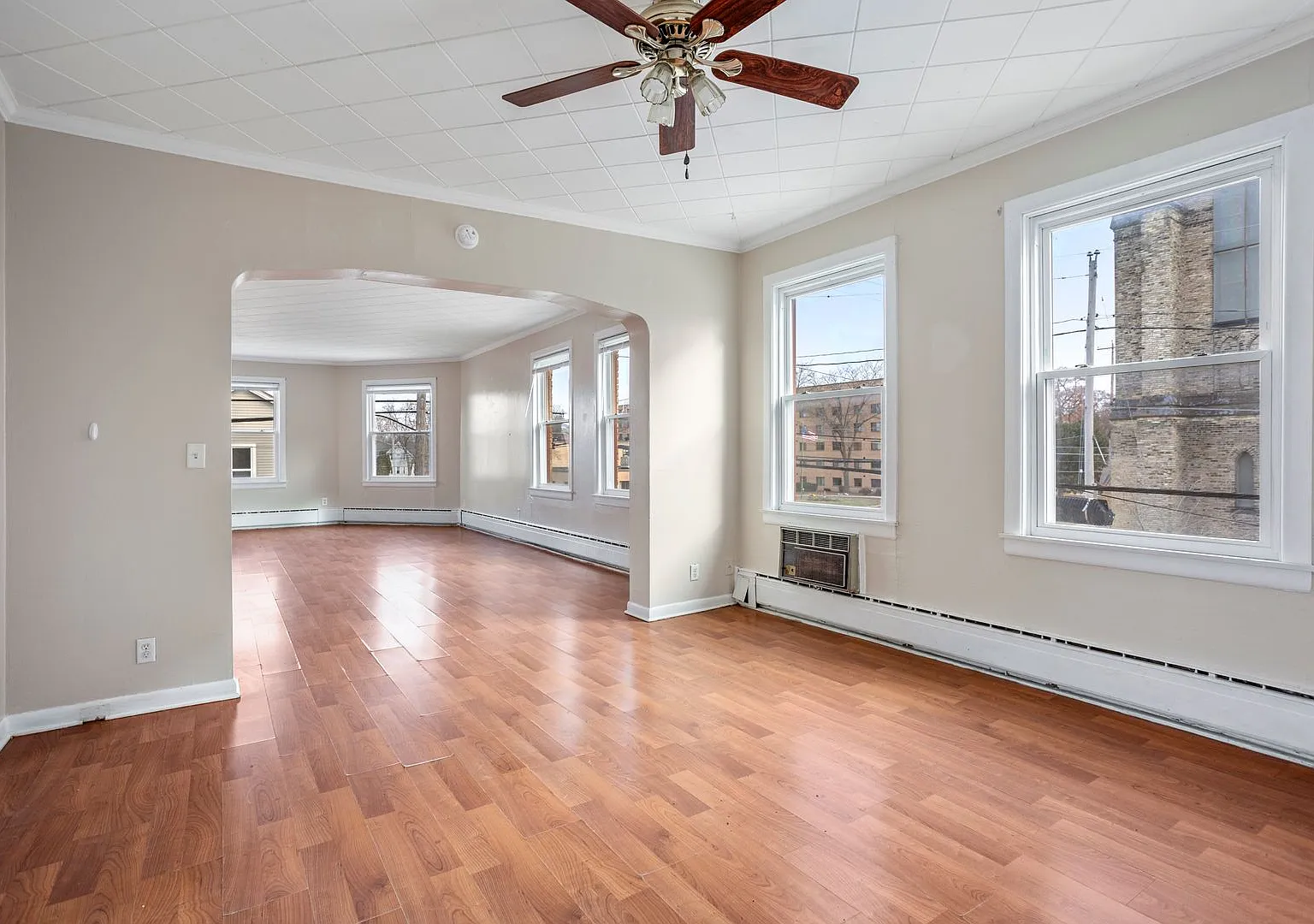531 Merritt Avenue — Photo 1