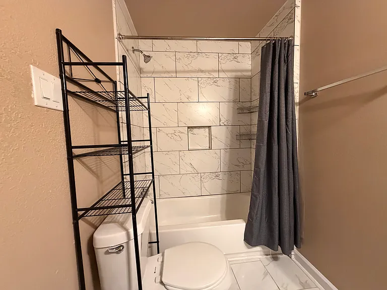 3422 Bacon St — Photo 17