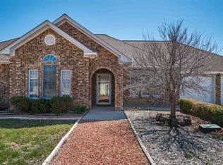 702 Mountain View St, Espanola, NM 87532