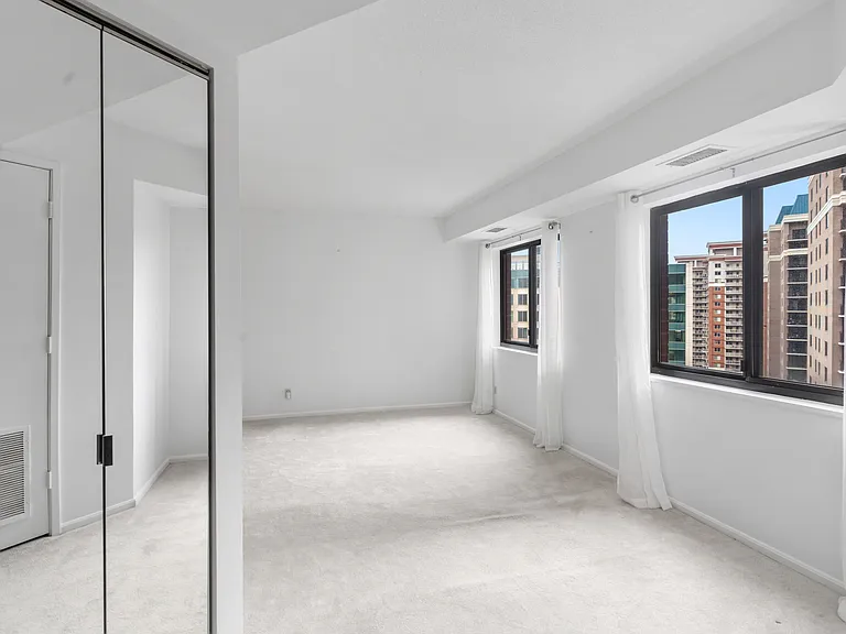 900 N Stafford St #1510 — Photo 17