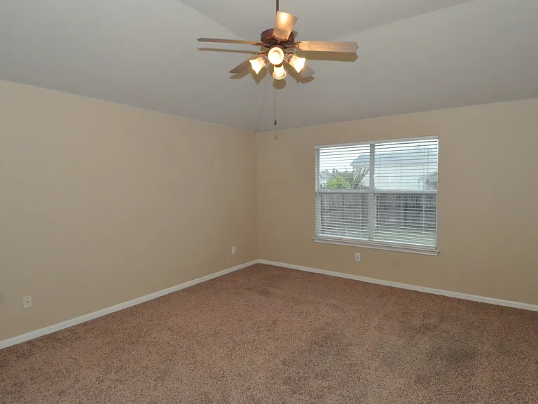 312 Pheasant Rdg — Photo 15