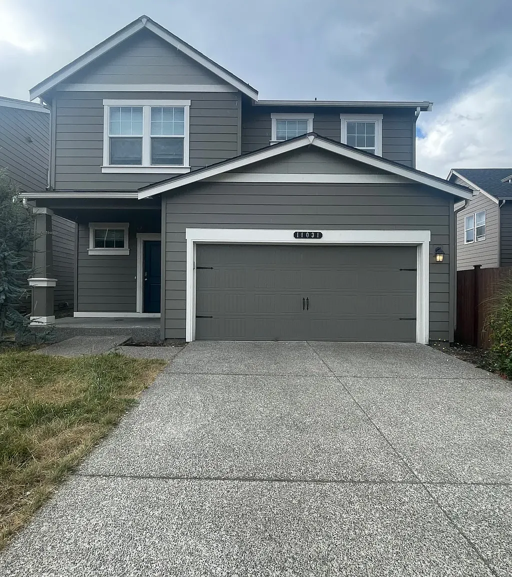 4 bed, 2050 sqft, $2,995 — Photo 1
