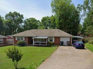 2827 Twin Lawn Dr, Nashville, TN 37214