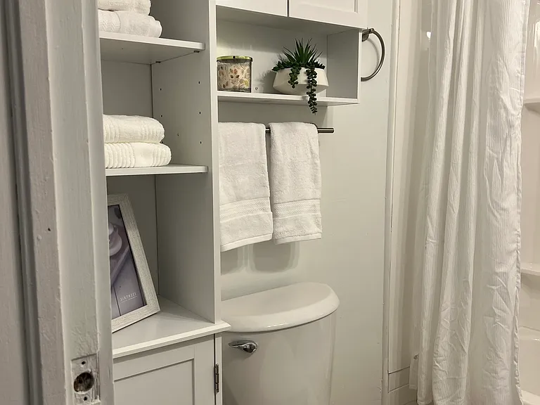 421 NW Fern Brook Loop — Photo 8