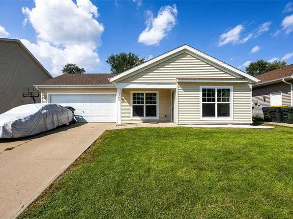 1542 Dickenson Ln, Iowa City, IA 52240