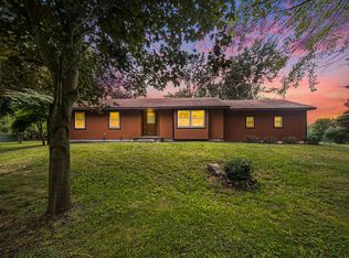 1326 Liebeck Rd, Chelsea, MI 48118