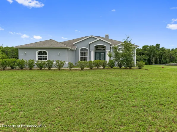 8424 E Zephyr Wing Ct, Floral City, FL 34436