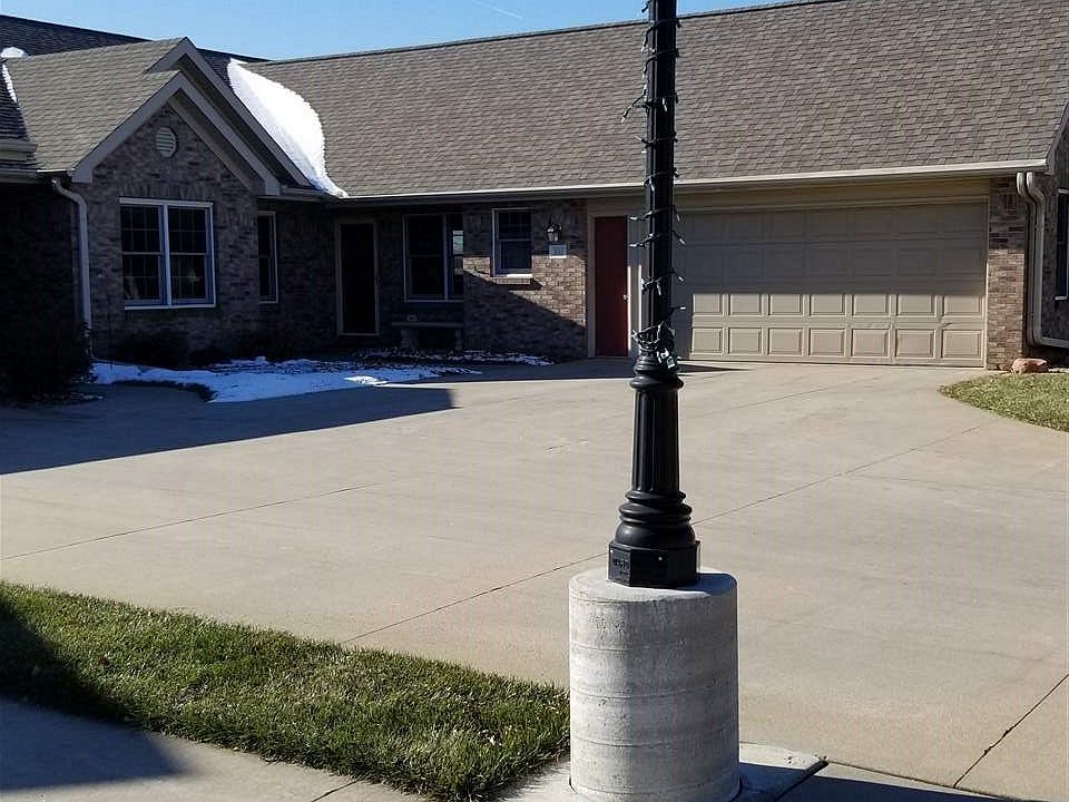 801 Clearwater Cir Beatrice NE 68310 Zillow