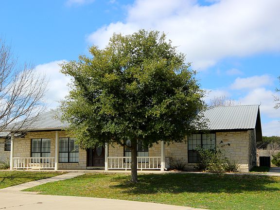 2nd image of 3578 S Us Highway 183