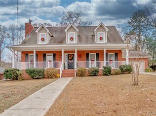 4909 Lakehurst Dr, Northport, AL 35473