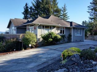 15 Minette Ln, Eureka, CA 95503
