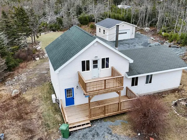 2741 Ostrea Lake Rd, Halifax, NS B0J 2L0