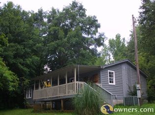 206 Old Lowesville Rd, Stanley, NC 28164