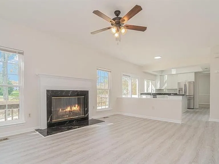 13116 Holly Leaf Ct — Photo 7
