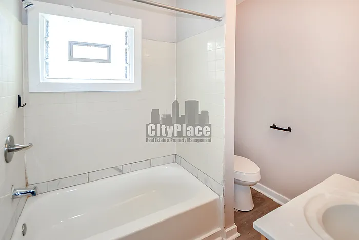 137 S Catherwood Ave — Photo 15
