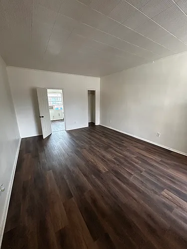 3345 Harrison Ave #1 Photo 1
