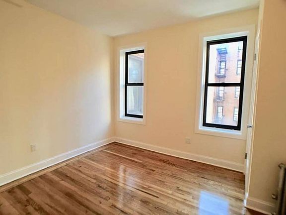 2nd image of 128 Post Ave APT 3N