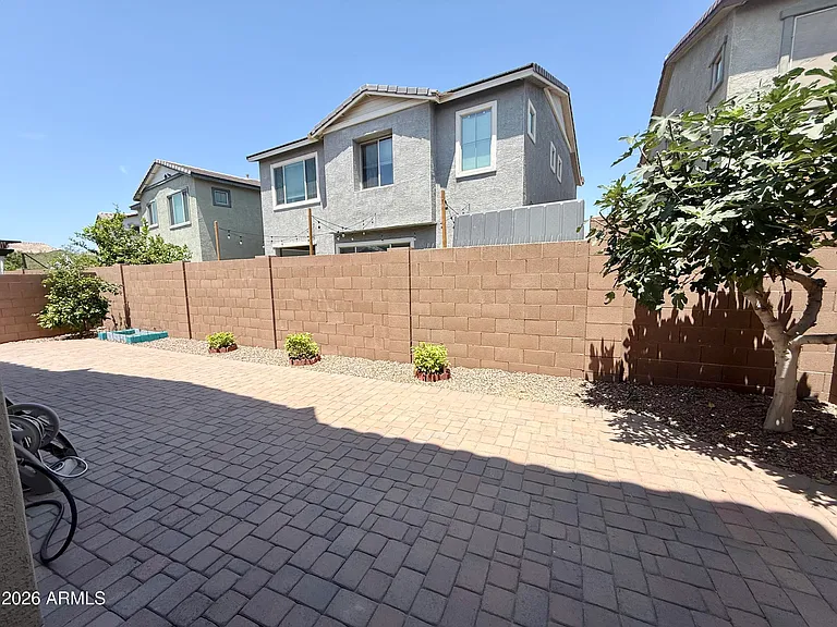 4722 E Tremaine Ave — Photo 35