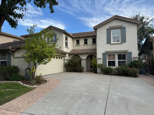 2424 Sandpiper Ln, West Sacramento, CA 95691