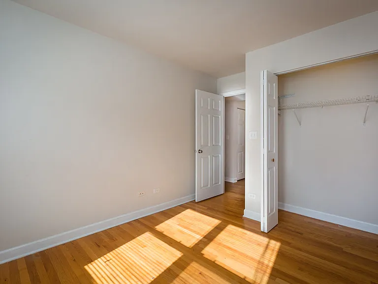 6435-43 N. Damen Ave. — Photo 11