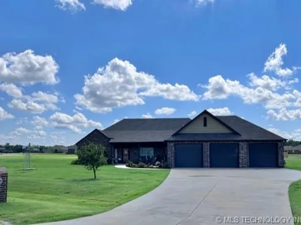 10 Ranch Acres Rd, Pryor, OK 74361