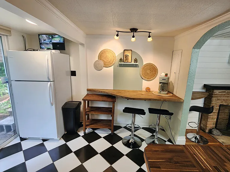 4506 14th Ave — Photo 8