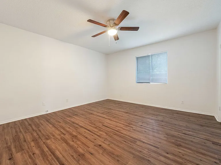 2517 Glen Springs Way #A — Photo 10