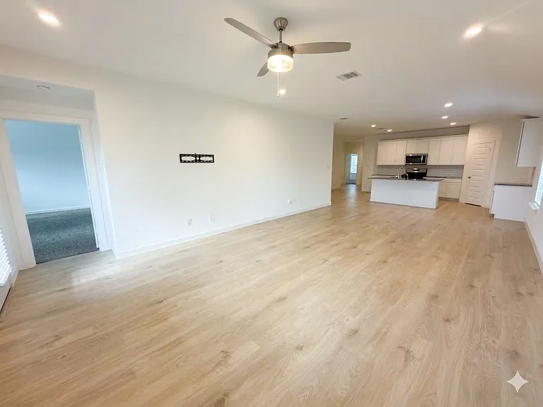 4946 Pine Haven Ln — Photo 7