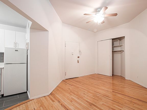 4th image of 97 5th Ave APT 4C