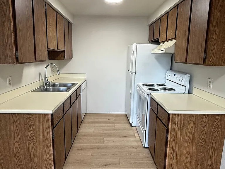 Viking Suites — Photo 29