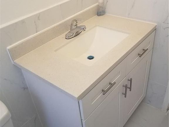 2nd image of 2840 NW Somerset Dr #417