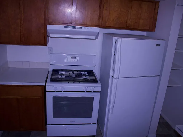 4816 Whyem Dr #A4 — Photo 11