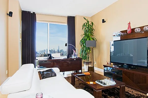 Rented by RSNY Realty | media 29