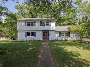 601 Shore Rd, Waynesboro, VA 22980