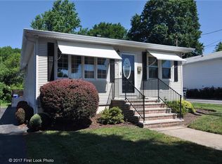 25 Compton St, Providence, RI 02908