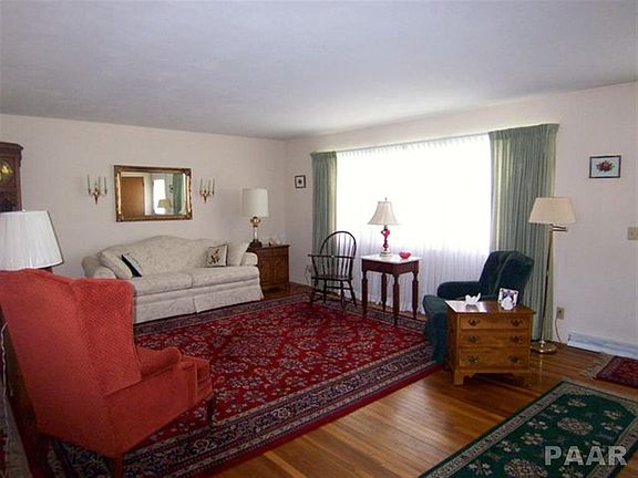 5th image of 2508 N Rockwood Dr