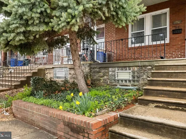 196 W Champlost St, Philadelphia, PA 19120
