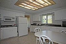 4th image of 6 Rosewood Dr
