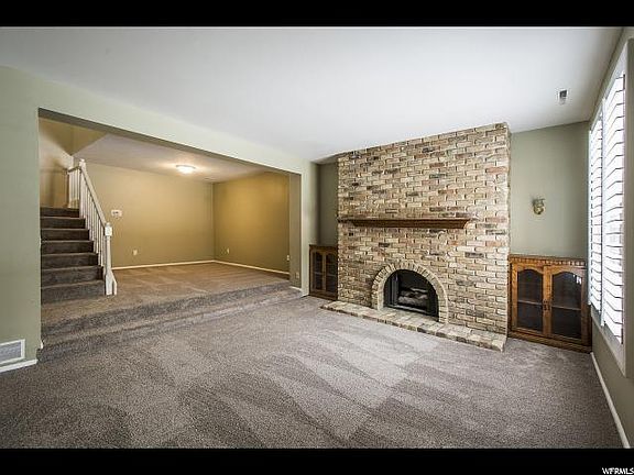 5th image of 130 Candlewood Pl