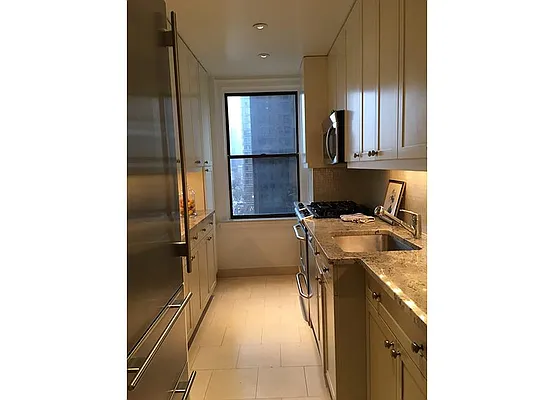 Rented by Warburg | media 13