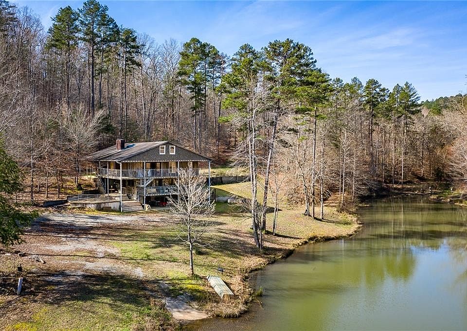 1st image of 299 Lakeside Dr
