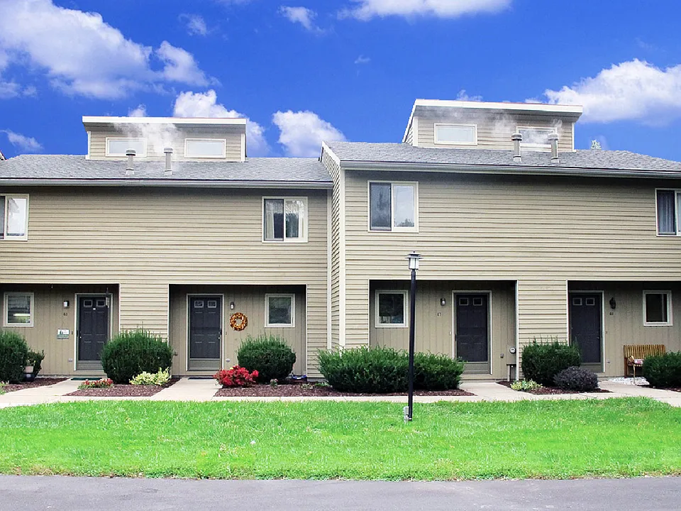 39 4th Ave #39