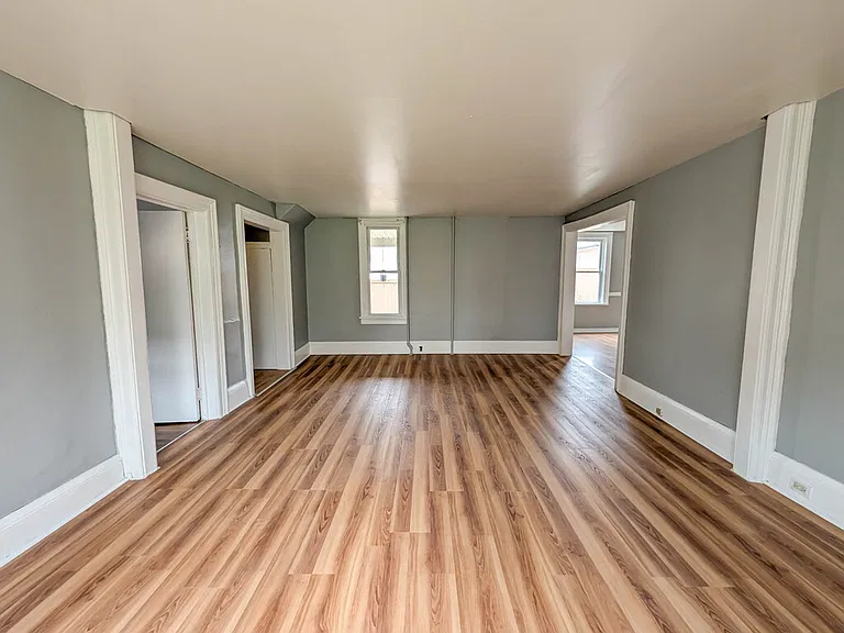 34 Forsythe St #1 — Photo 5