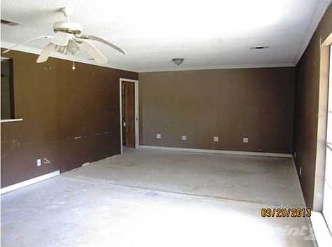 3rd image of 5137 Teakwood Cir