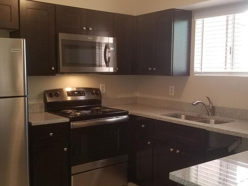 1st image of 1720 E Pepper Cir APT 1