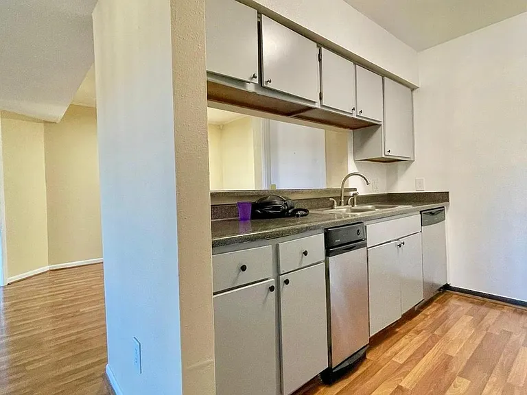 3055 Walnut Bend Ln #36 — Photo 15