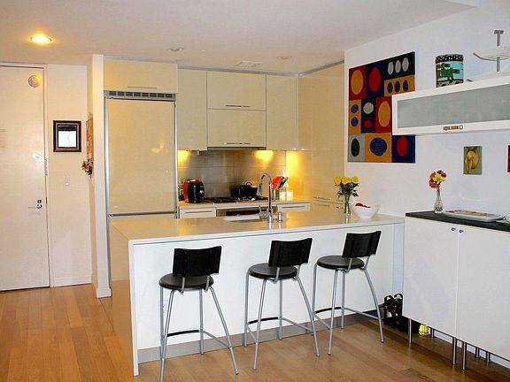 3rd image of 11-02 49th Ave APT 2-F