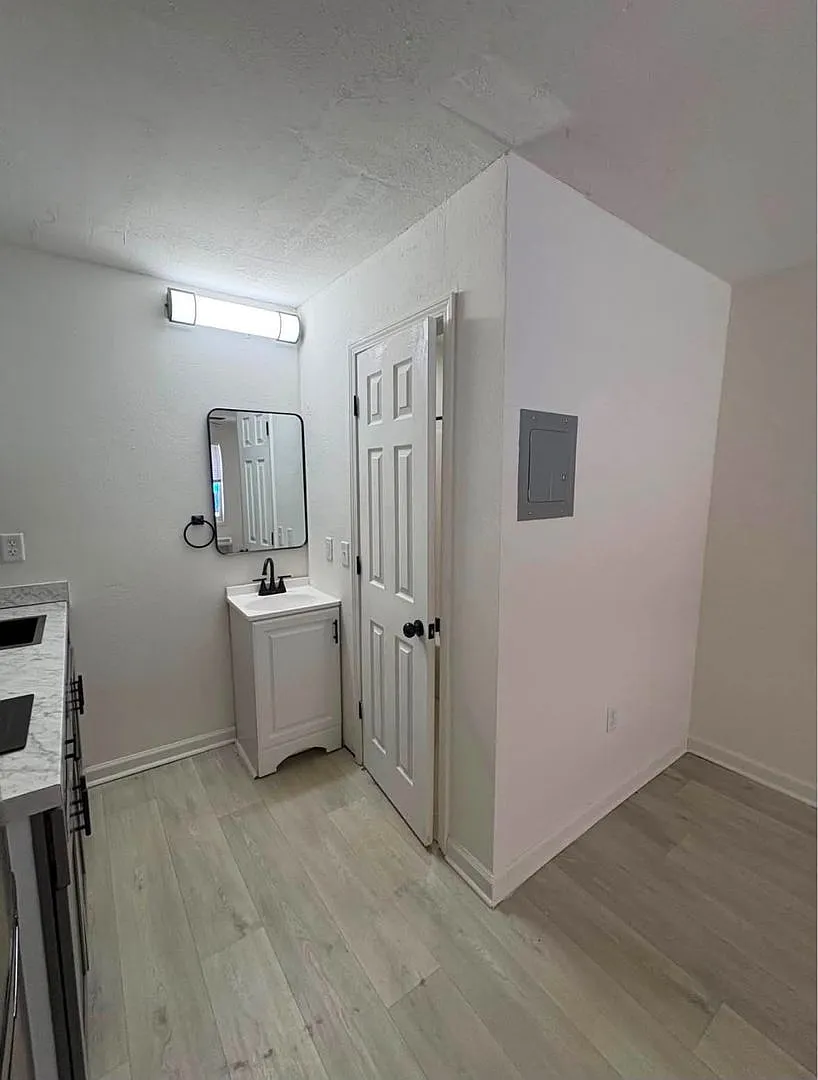 Cherokee- Dellwood Road Apartments — Photo 1