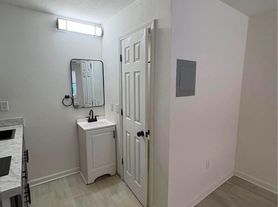 Cherokee- Dellwood Road Apartments, 1 beds  1.0 baths